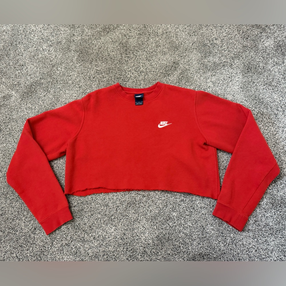 Nike Red Cropped Long Sleeve Sweatshirt